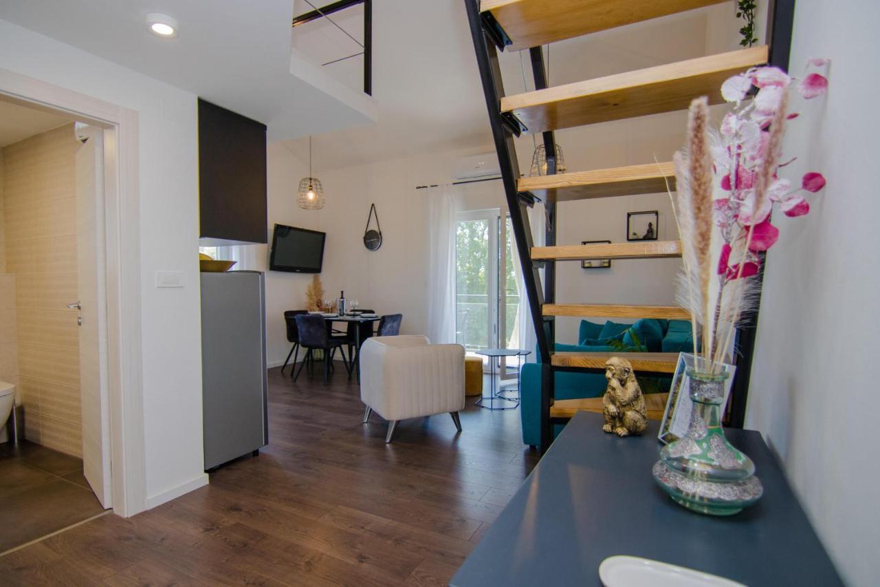 Apartments Aki Malinska Luaran gambar