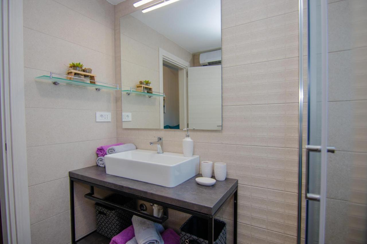 Apartments Aki Malinska Luaran gambar